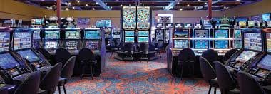 dewacasino88 live casino and football betting interface on mobile phone
